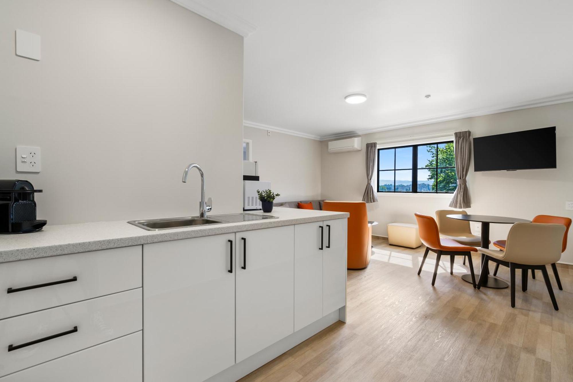 Stay 280 & Stay 284 Rotorua - Refurbished Modern Accommodation Exterior photo